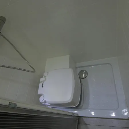 Vip Caravan Motorhome - Lakoauto